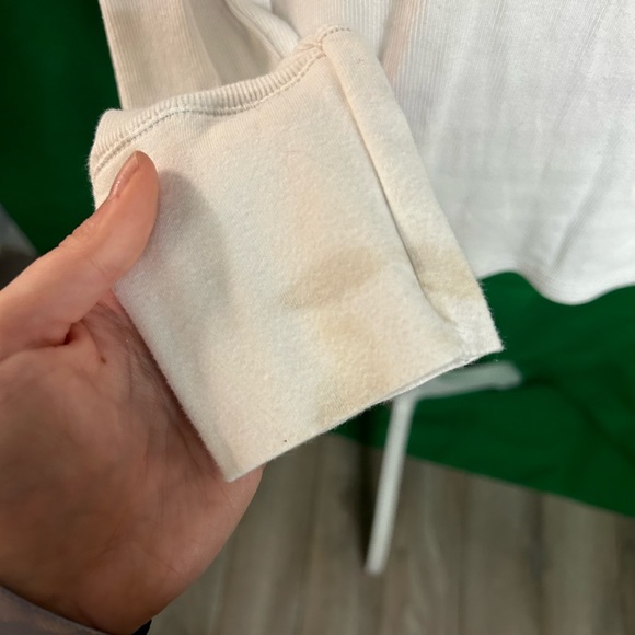 White Aeropostale Long Sleeve V-neck - Picture 3 of 5